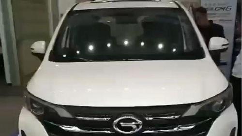 外国博主看国产车视频,国产车崛起，品质与性能的惊艳之旅